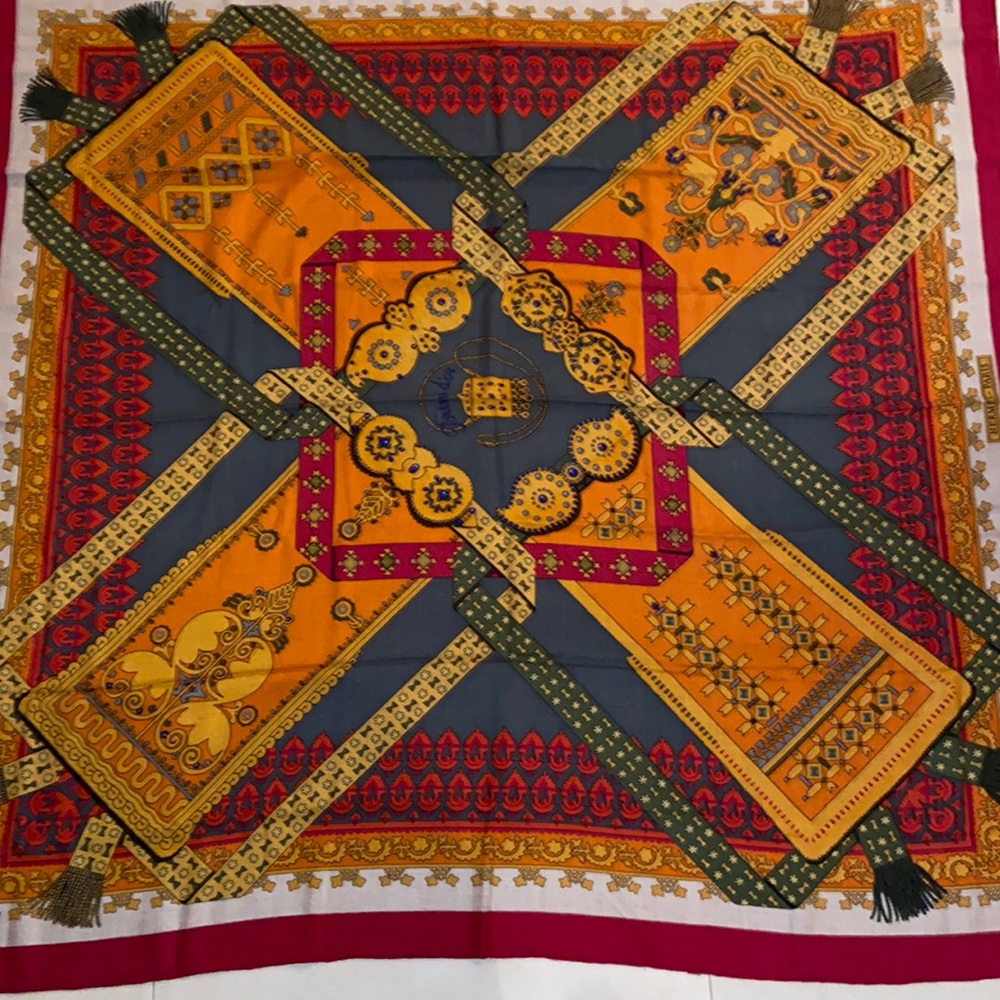 Hermes Brins d'or shawl 140 cm x 140 cm - Picture 8 of 12